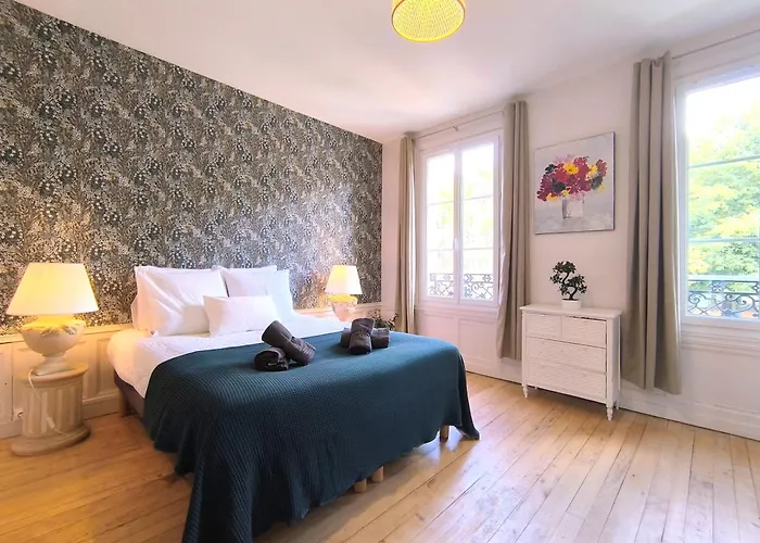 Saint Lazare 2 Chambres Spacieux Modulable Confort